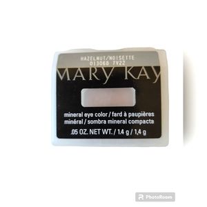 New Mary Kay Mineral Eye Shadow